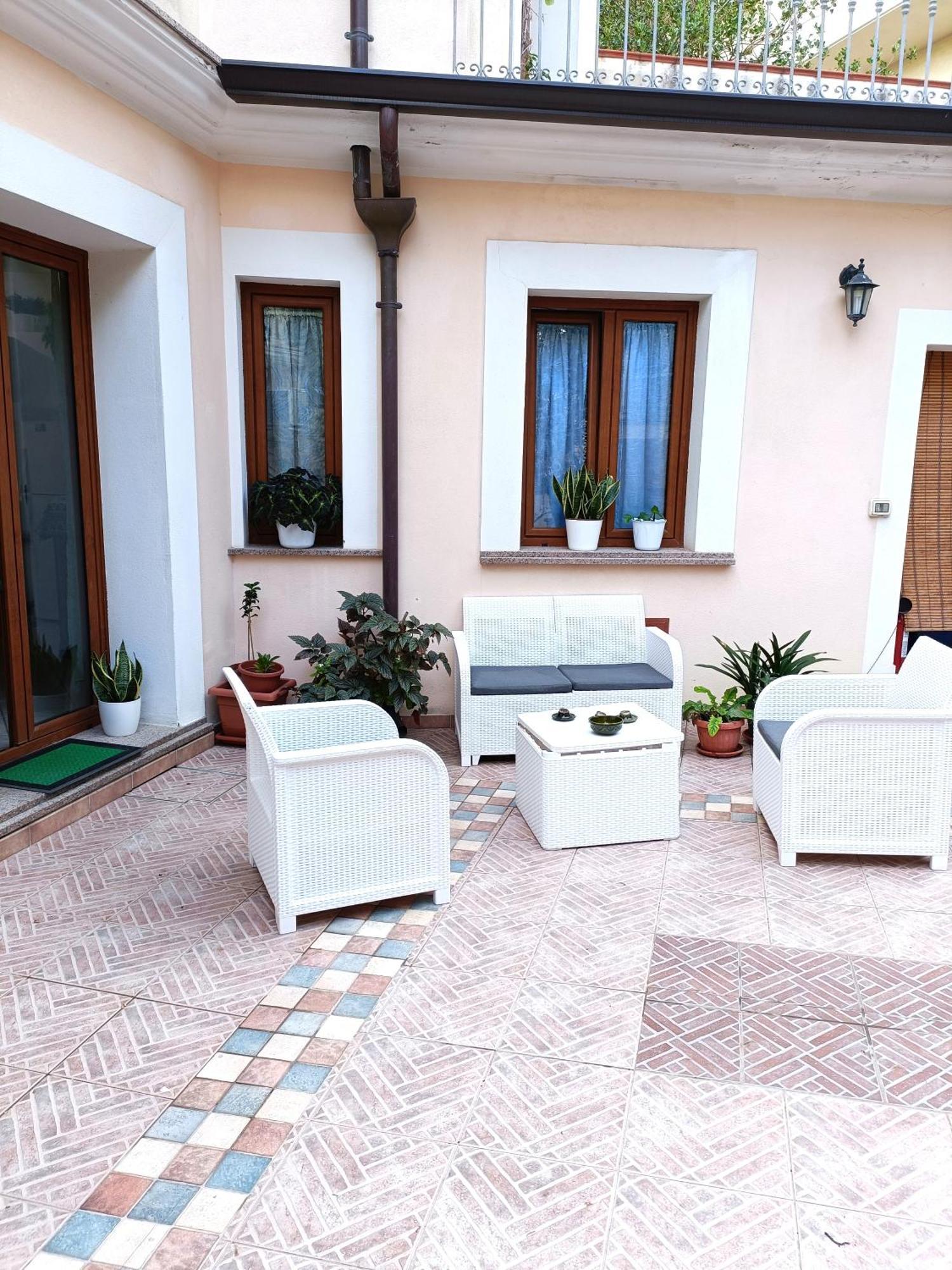 Giarranas House - Apartment With Coutyard Villacidro Dış mekan fotoğraf